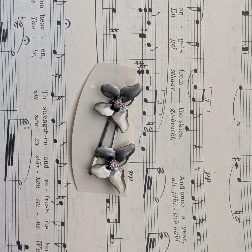 Silver Butterfly Hair Clips With Purple Stone - Picture 4 of 6